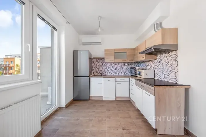 Pronájem bytu 1+kk, Praha - Kyje, Sicherova, 33 m2