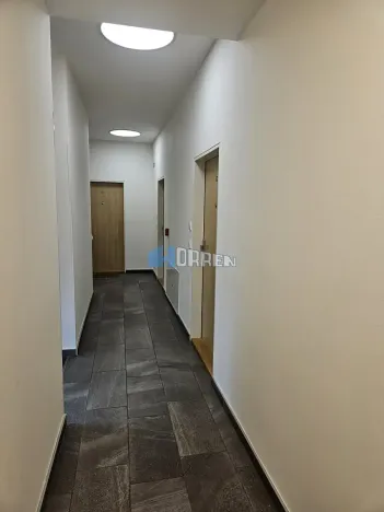 Pronájem bytu 2+kk, Praha - Libeň, Primátorská, 55 m2