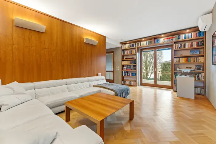 Prodej rodinného domu, Praha - Kyje, Sklenská, 200 m2