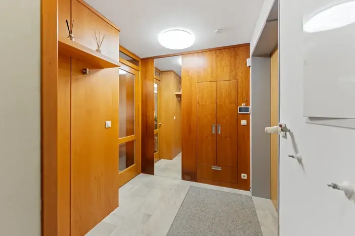 Prodej rodinného domu, Praha - Kyje, Sklenská, 200 m2