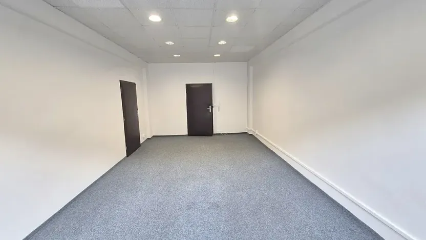 Pronájem kanceláře, Praha - Nusle, V Občanském domově, 26 m2