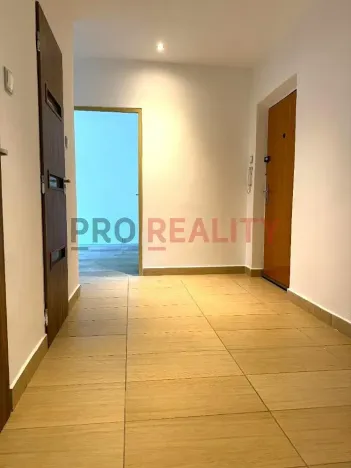Prodej bytu 2+1, Ostrava, Krasnoarmejců, 52 m2