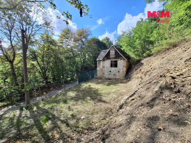 Prodej pozemku pro bydlení, Lomnice, 360 m2