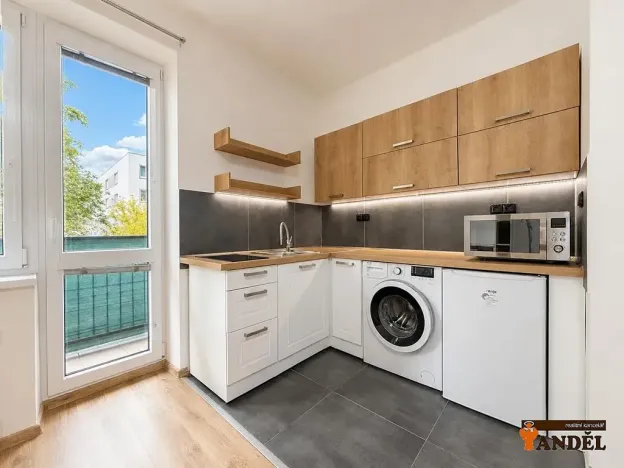 Prodej bytu 1+kk, Havířov, Dlouhá třída, 25 m2