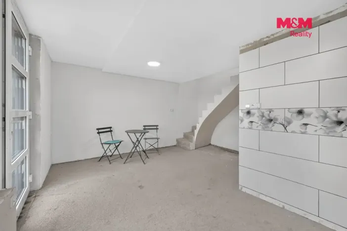 Prodej zahrady, Pluhův Žďár - Jižná, 2291 m2