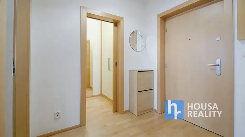 Pronájem bytu 2+kk, Praha - Vysočany, Nepilova, 50 m2