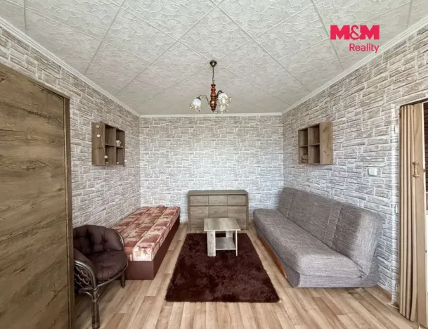 Pronájem bytu 1+1, Chomutov, Kostnická, 36 m2