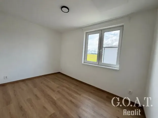 Prodej bytu 4+kk, Vochov, 79 m2