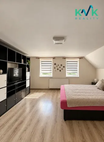 Prodej rodinného domu, Kolová, 150 m2