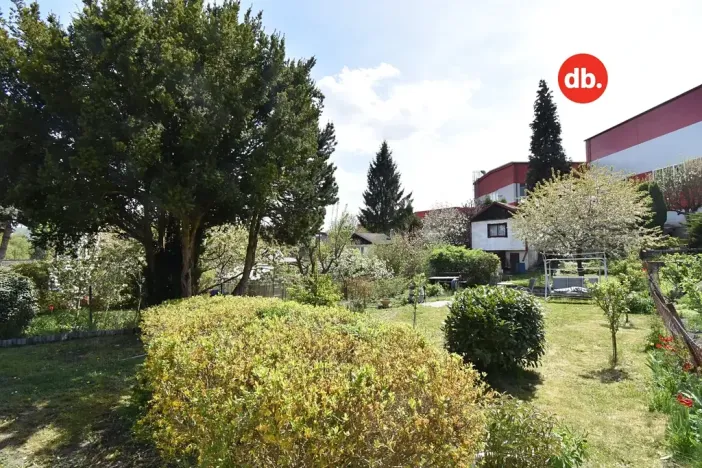 Prodej zahrady, Karlovy Vary, Rybářská, 360 m2