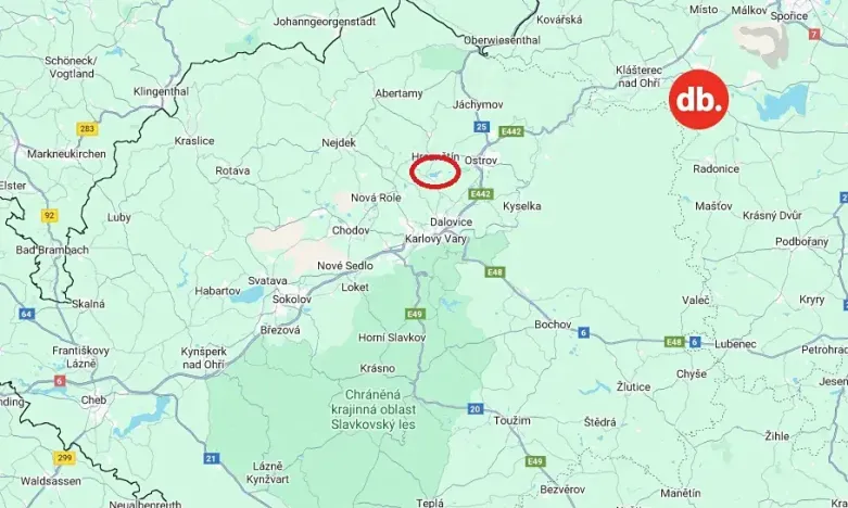 Prodej pozemku pro bydlení, Hroznětín, 45594 m2