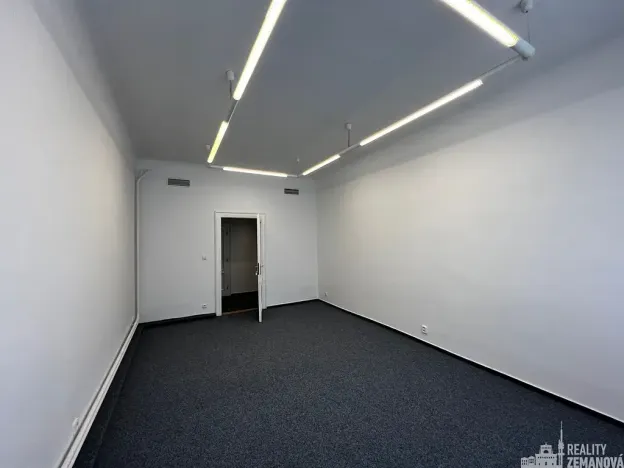 Pronájem kanceláře, Praha - Nové Město, Rumunská, 25 m2