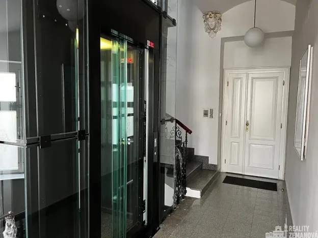 Pronájem kanceláře, Praha - Nové Město, Rumunská, 25 m2