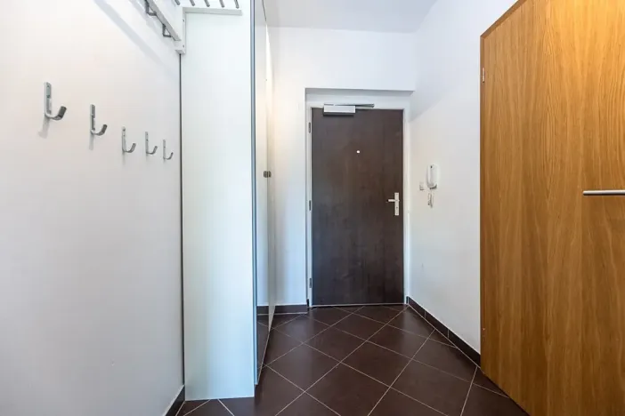 Prodej bytu 2+kk, Praha - Horní Měcholupy, Mantovská, 51 m2