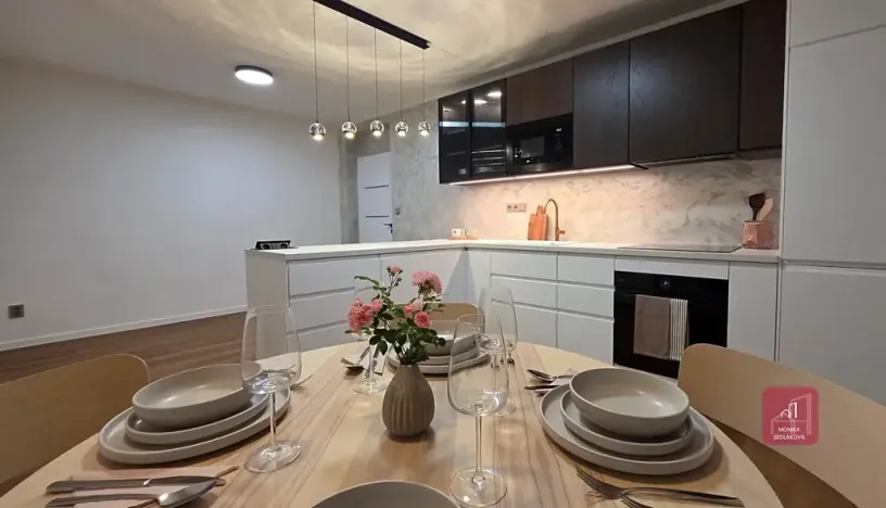 Prodej bytu 4+kk, Mokrá-Horákov, 72 m2