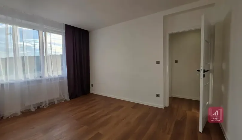 Prodej bytu 4+kk, Mokrá-Horákov, 72 m2