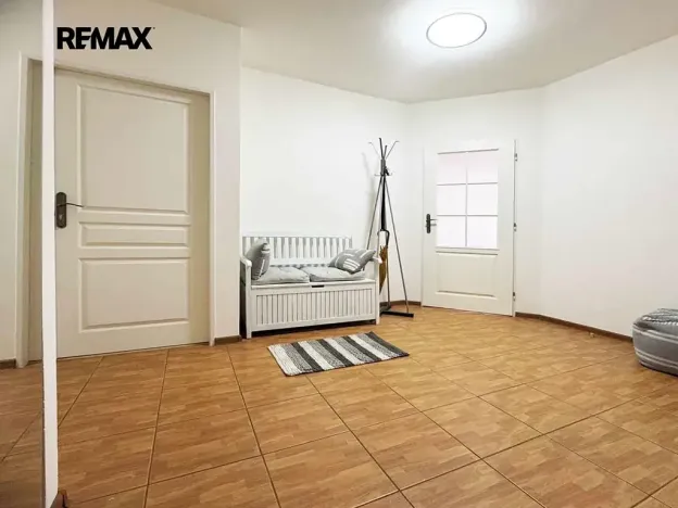 Pronájem bytu 4+kk, Praha - Vršovice, Kazašská, 107 m2