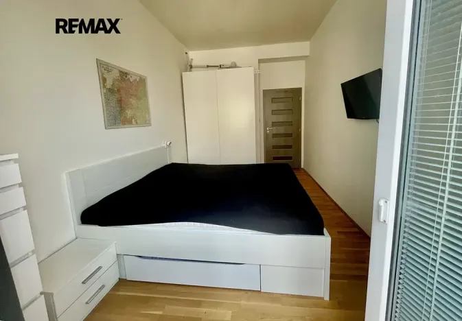 Pronájem bytu 2+kk, Praha - Nusle, Na Veselí, 51 m2