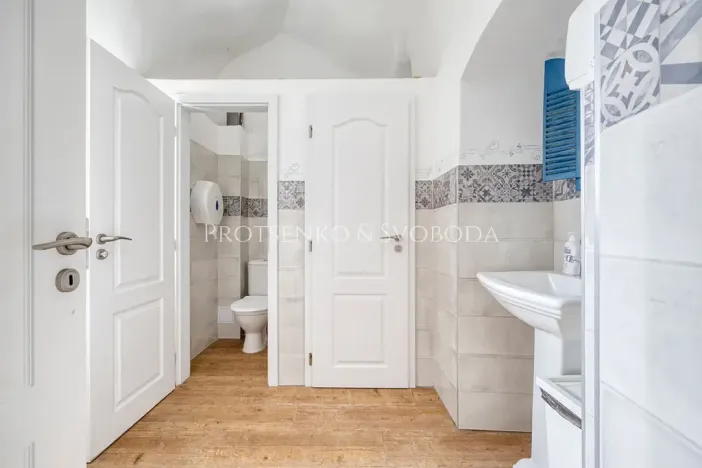 Prodej činžovního domu, Lhenice, Krumlovská, 535 m2