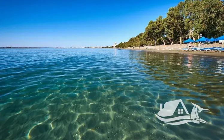Prodej bytu 1+kk, Lemesos, Kypr, 55 m2