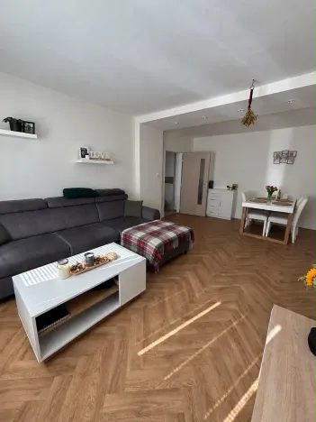 Pronájem bytu 2+1, Plzeň, Ke Špitálskému lesu, 60 m2
