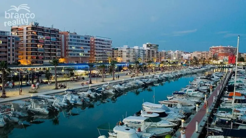Prodej bytu 3+kk, Santa Pola, Alicante, Španělsko, 94 m2