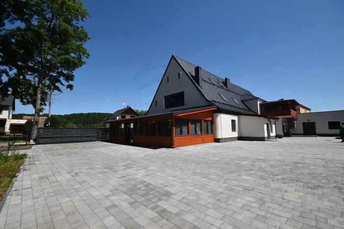Prodej rodinného domu, Mikulovice, Hlucholazská, 417 m2