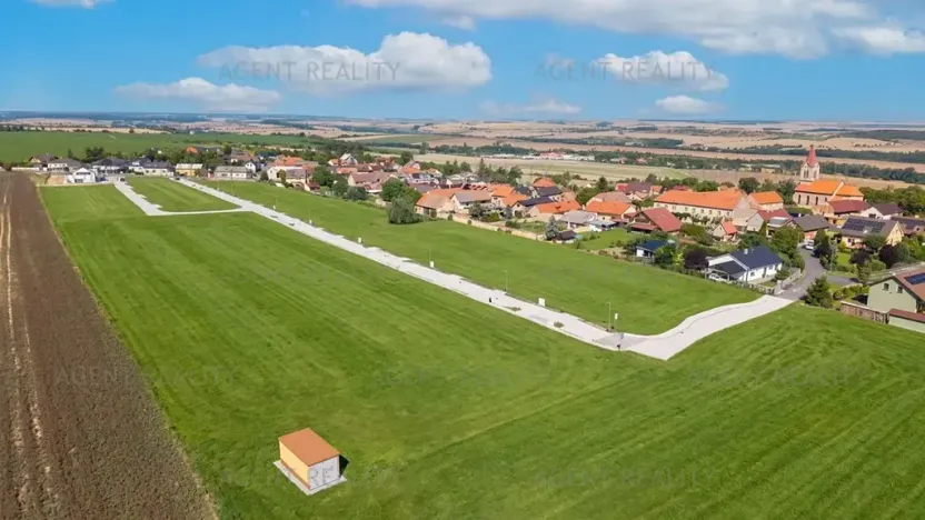 Prodej pozemku pro bydlení, Slaný, 915 m2