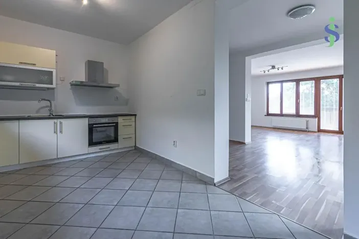 Pronájem rodinného domu, Praha - Kyje, Černičná, 150 m2