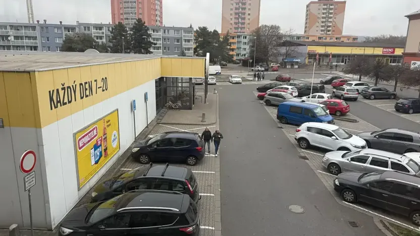 Pronájem obchodního prostoru, Šternberk, Nádražní, 400 m2