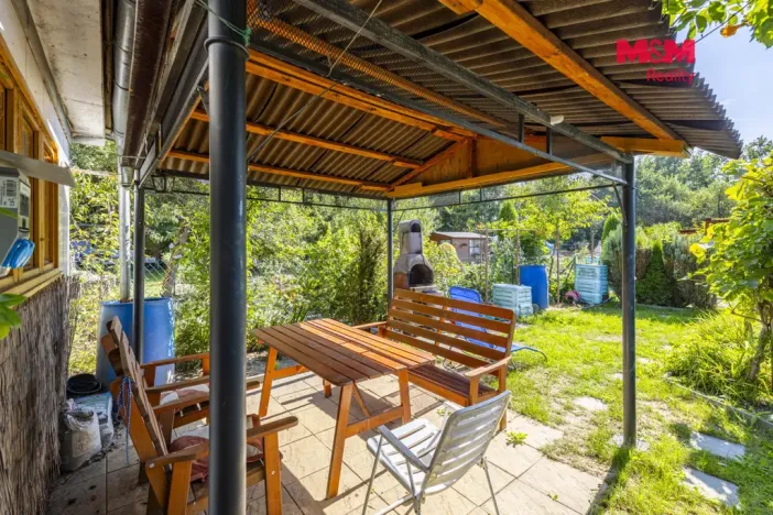 Prodej zahrady, Rybitví, 185 m2
