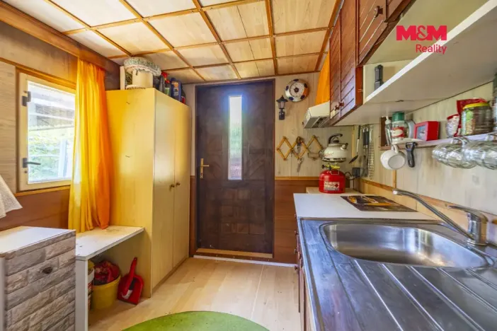 Prodej zahrady, Rybitví, 185 m2
