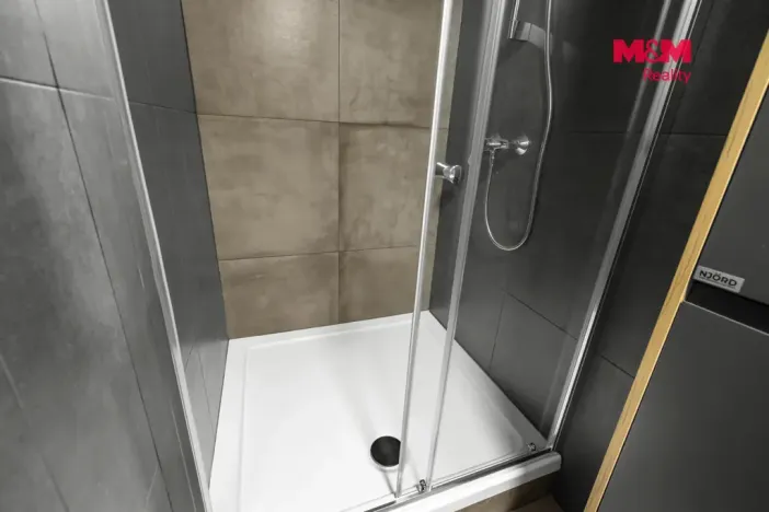 Pronájem bytu 2+kk, Praha - Bohnice, Bohnická, 55 m2