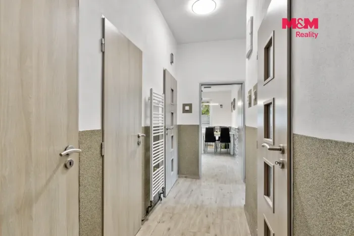 Prodej bytu 3+1, Nový Bor - Arnultovice, Gen. Svobody, 74 m2