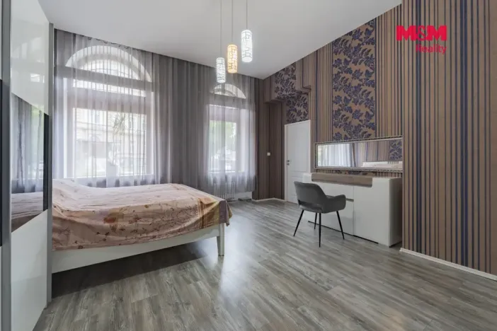 Prodej bytu 5+1, Karlovy Vary, nábřeží Jana Palacha, 340 m2