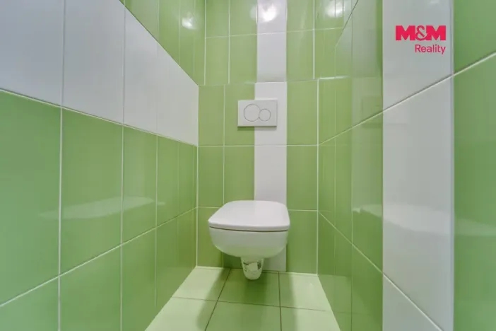 Prodej rodinného domu, Zápy, 181 m2