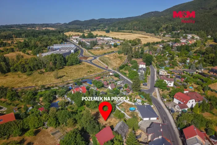 Prodej pozemku pro bydlení, Hroznětín, 825 m2