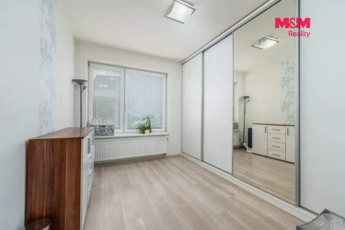 Prodej bytu 3+kk, Včelná, Dolní, 63 m2