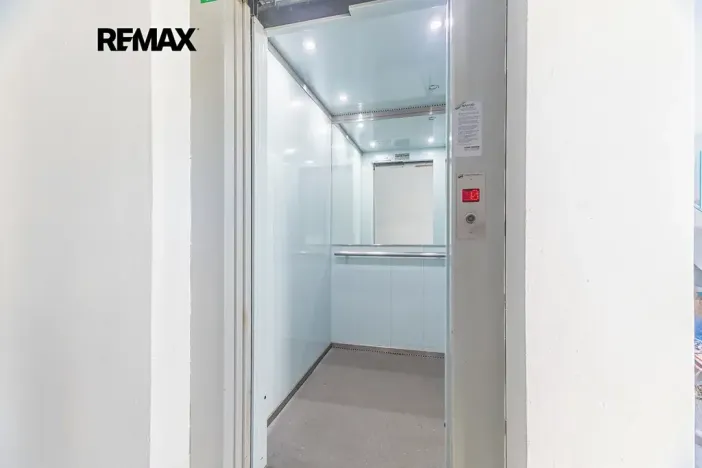 Prodej bytu 2+kk, Dobřichovice, Za Parkem, 42 m2