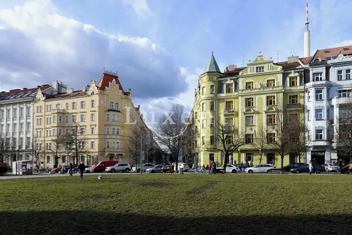 Pronájem bytu 2+kk, Praha - Vinohrady, náměstí Jiřího z Poděbrad, 60 m2
