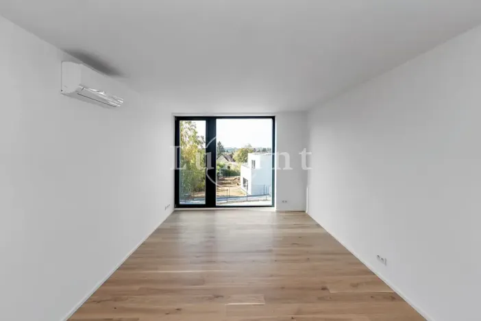 Prodej rodinného domu, Velké Popovice, Malostranská, 350 m2