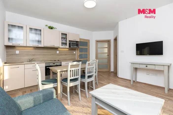 Prodej činžovního domu, Dříteč, 122 m2