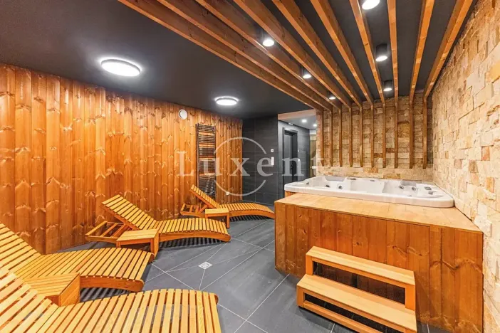 Prodej bytu 1+kk, Harrachov, 80 m2