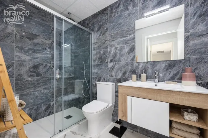 Prodej bytu 3+kk, San Miguel de Salinas, Alicante, Španělsko, 70 m2
