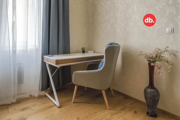 Prodej bytu 1+1, Karlovy Vary, Raisova, 44 m2