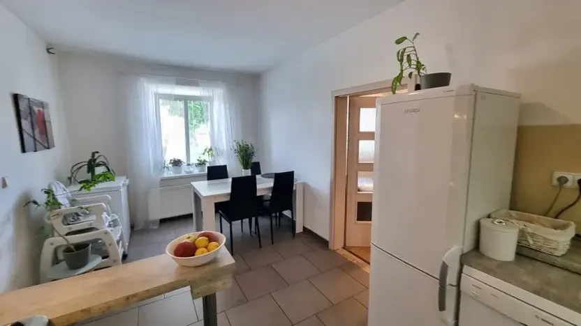 Prodej rodinného domu, Žďárná, 200 m2