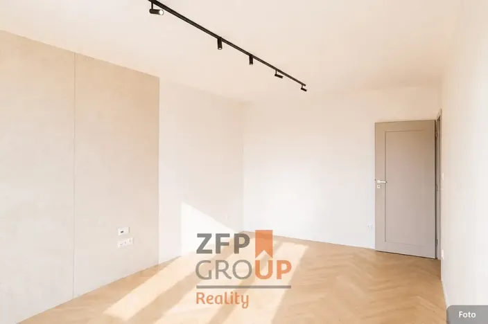 Pronájem bytu 3+1, Hodonín, Národní třída, 65 m2