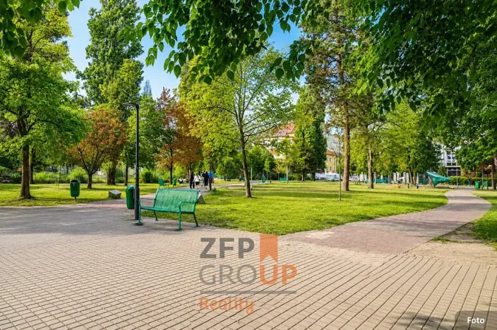 Pronájem bytu 3+1, Hodonín, Národní třída, 65 m2