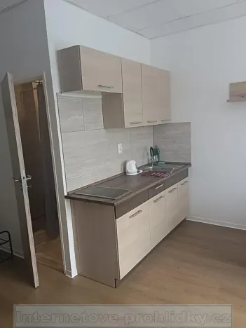 Pronájem bytu 1+kk, Přerov, 28 m2