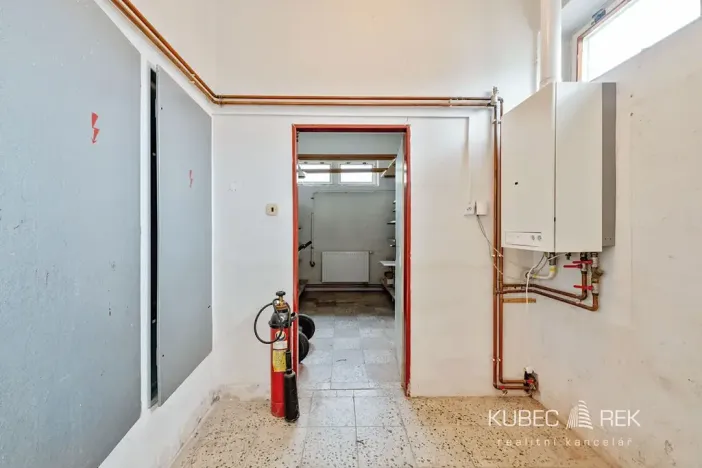 Prodej obchodního prostoru, Tábor, Nábřeží, 237 m2